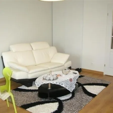 Appartamento En Face Petit Supermarche A Environ 1 Km De La Plage Tres Beau Type 2 *